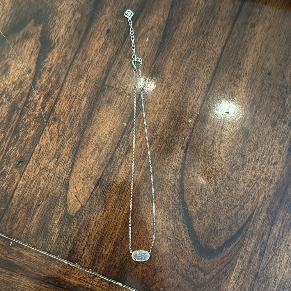 Kendra Scott Graphite Elsa necklace
